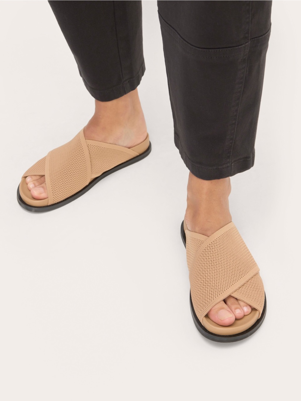 Everlane Shoes 5 Crossover Sandal Tan